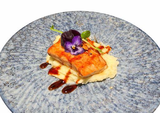 Salmon con pure patate